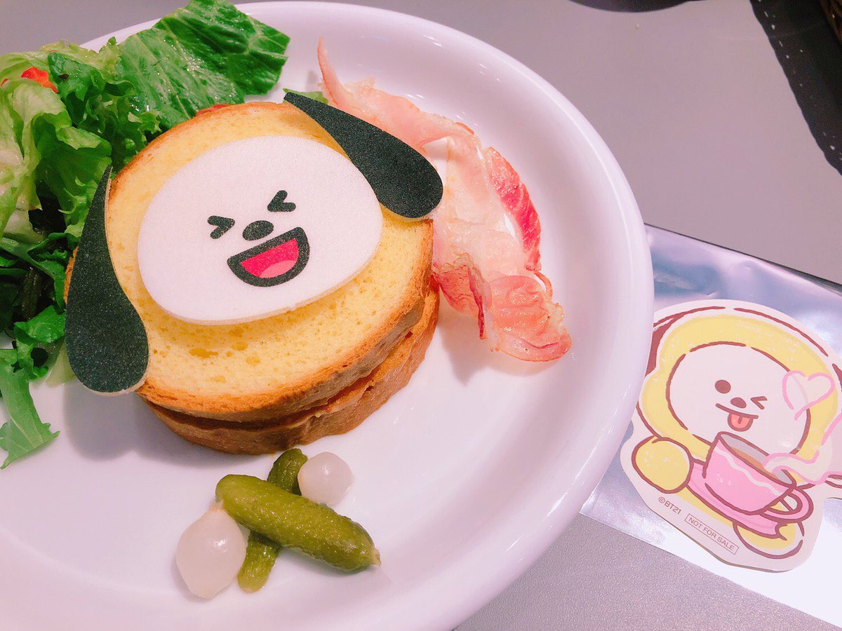 Kijitora796's tweet photo. 昨日は娘とBT21カフェ💜

そして、ランダムグッズで身悶える。
８分の１はキツイわ〜。 https://t.co/Q13ODovbKu
