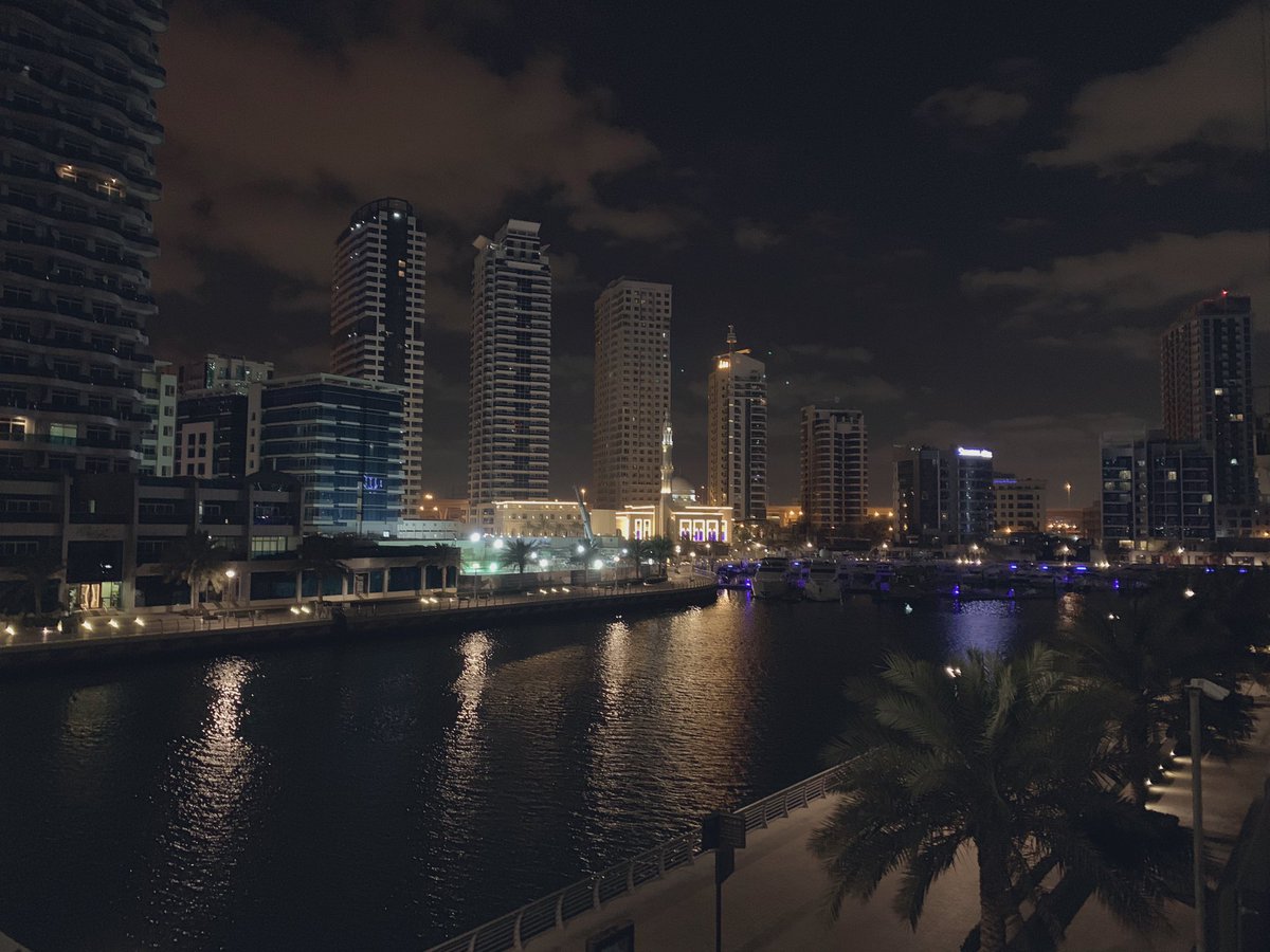 _Naazuu's tweet photo. Spent my final night exploring the Dubai Marina area 😍 https://t.co/5393m195Wl