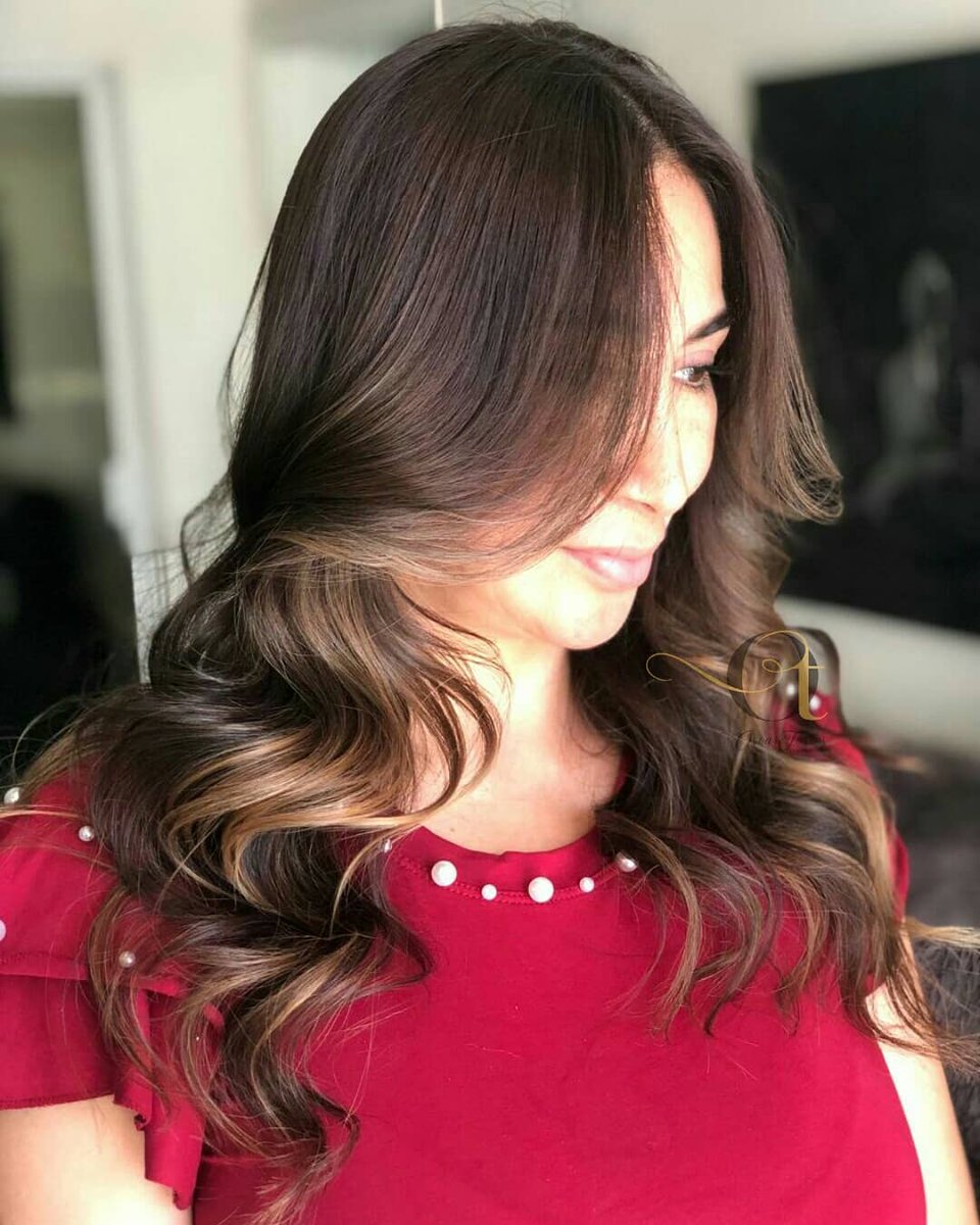Otorresbeautys1's tweet photo. Efecto de color Contour, para dar luz al rostro.
Citas 6643936577 y 6648307586
#oscartorresbeautystudio #coloreffect #efectodecolor #contoureffect #efectocontour #Olaplex #salerm #pravana #Olaplexlover #decolorados #adictosaldecolorante #otorresbeautystudio #dandoluzalrostro https://t.co/FTVlOqBKMj