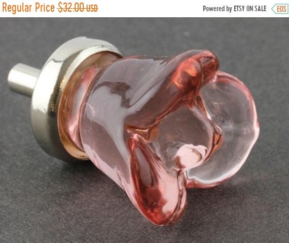 ECKandD's tweet image. On Sale Set of 4 Glass Cabinet Knob, Drawer Pull, Rose Flower, Pink, furniture hardware, restoration, shabby chic, Victorian, Country Cottag tuppu.net/8e4646b8 #chichimama05 #GlassKnobs