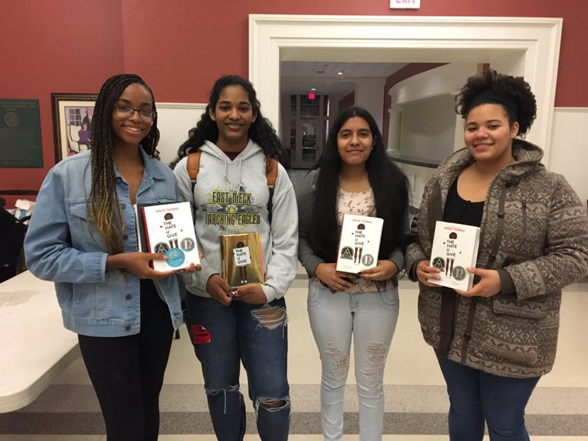 CMLibFoundation's tweet photo. All smiles after Angie Thomas! @CarolinaYouthCo #communityread2019 https://t.co/GpkNuTLgIB
