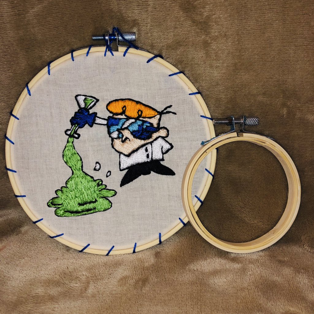 jordandepauww's tweet photo. ✨ small giveaway ✨

to thank yall for the LOVELY support, I’m gonna treat u to a small treat! 🌞

winner gets this dexters lab hoop AND a Pokémon custom of ur choice on a 3in hoop!

rt &amp; follow me to enter! 🌟(tag ur friends for extra entries!)

US shipping on me! 🌻
ends 3/23 https://t.co/haJiGnwk37