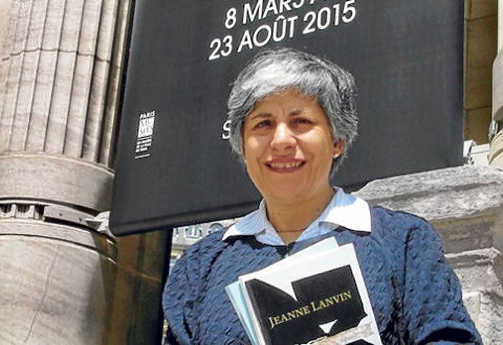 Desdemona_jna's tweet image. El departamento de #Libertador  Piso 10, donde vivía #deVido , estaba a nombre de #UniViteArgentinaSA,  Presidida por #SusyBelloKnoll, contadora y abogada santacruceña, amiga de #AlessandraMinicelli .