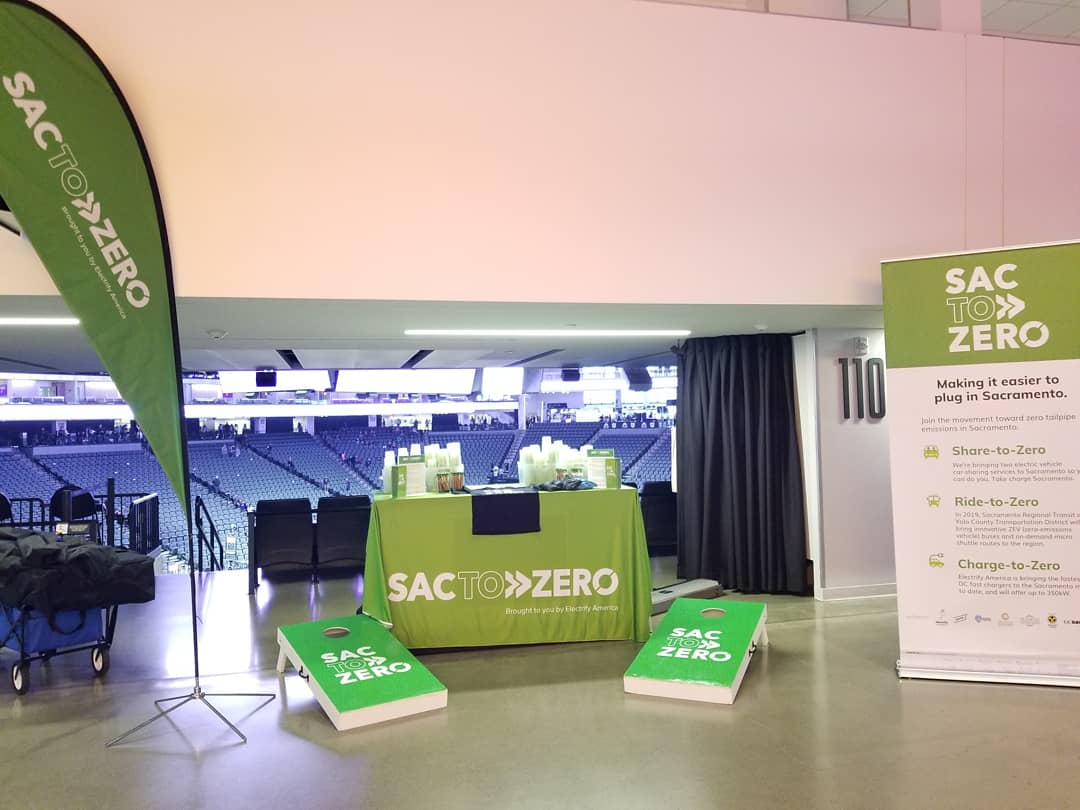 SactoZero's tweet photo. Come check out the Sac-to-Zero booth and @gigcarshare tonight at the @sacramentokings game to see what we're all about. Learn more here: https://t.co/WBMp5HO2gL
#SactoZero #DOCO #SacramentoProud #SacramentoKings #sacramentogigsit #getingo https://t.co/zQuVSfd6Ci