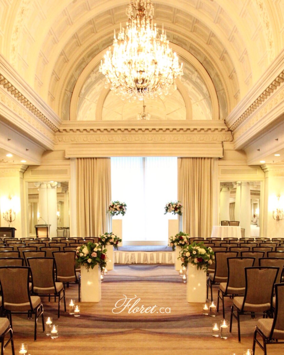 floretflorals's tweet photo. Vanity Fair Ballroom. Omni King Edward Hotel. An iconic spot for a classic wedding ceremony.
.
.
#omnikingedward @omnikingedward #weddingceremony #ceremonyarrangements #toronto #torontowedding #torontoweddings #torontoweddingflorist #torontoflorist #weddingflowers  #flowerstagram https://t.co/QAnnz9eOBB