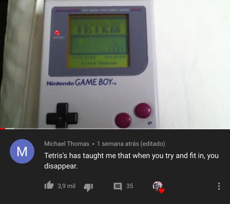MatheusCastro's tweet photo. Melhor comentário no Youtube:

“Tetris me ensinou que, quando você tenta se encaixar pra ficar igual a todo mundo, no final você desaparece.” https://t.co/3hQloD9nN7