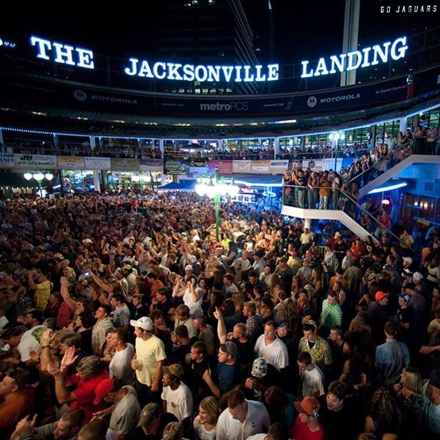 POSSIBLE LAST FREE JAX LANDING COUNTRY CONCERT: 
Join us for 99.9 Gator Country & the @jaxlanding for a FREE country concert featuring Tyler Rich, Adam Hambrick, Smithfield, and Haley and Michaels on March 21! Concert starts at 8pm. This may be the last FREE 99.9 Gator Count…