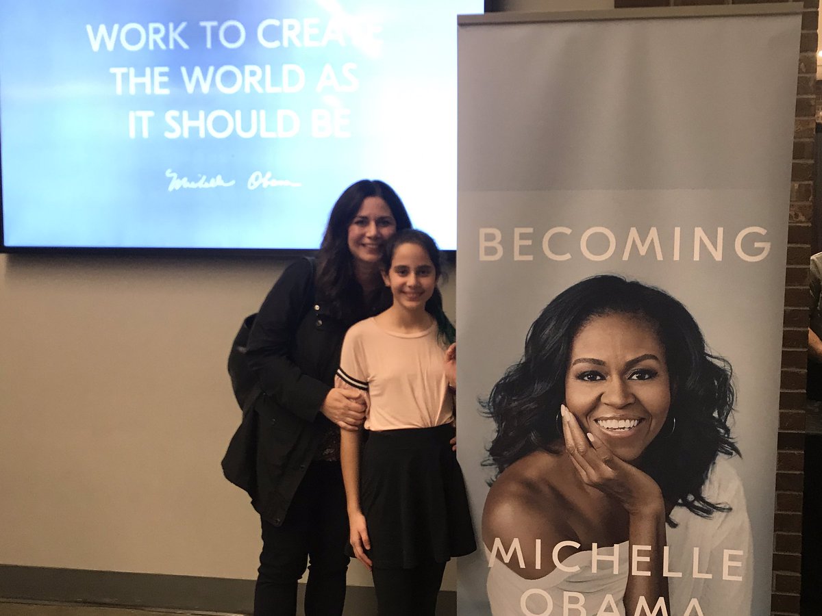 jennadegenpdx's tweet photo. So excited....we love you Michelle O! #IAmBecoming https://t.co/4SJIRaGv65