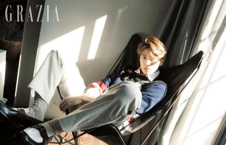 Koreative_INA's tweet photo. Bless your morning 🌞 dengan solo pictorial #Jaehyun @NCTsmtown untuk majalah #Grazia Korea April 2019. Selain menampilkan banyak foto, dalam artikel ini Jaehyun juga bercerita banyak hal tentang dirinya, dari mulai masa kecil, tur perdana NCT, hingga hobinya saat ini. #Koreative https://t.co/6qJHzJCyRl