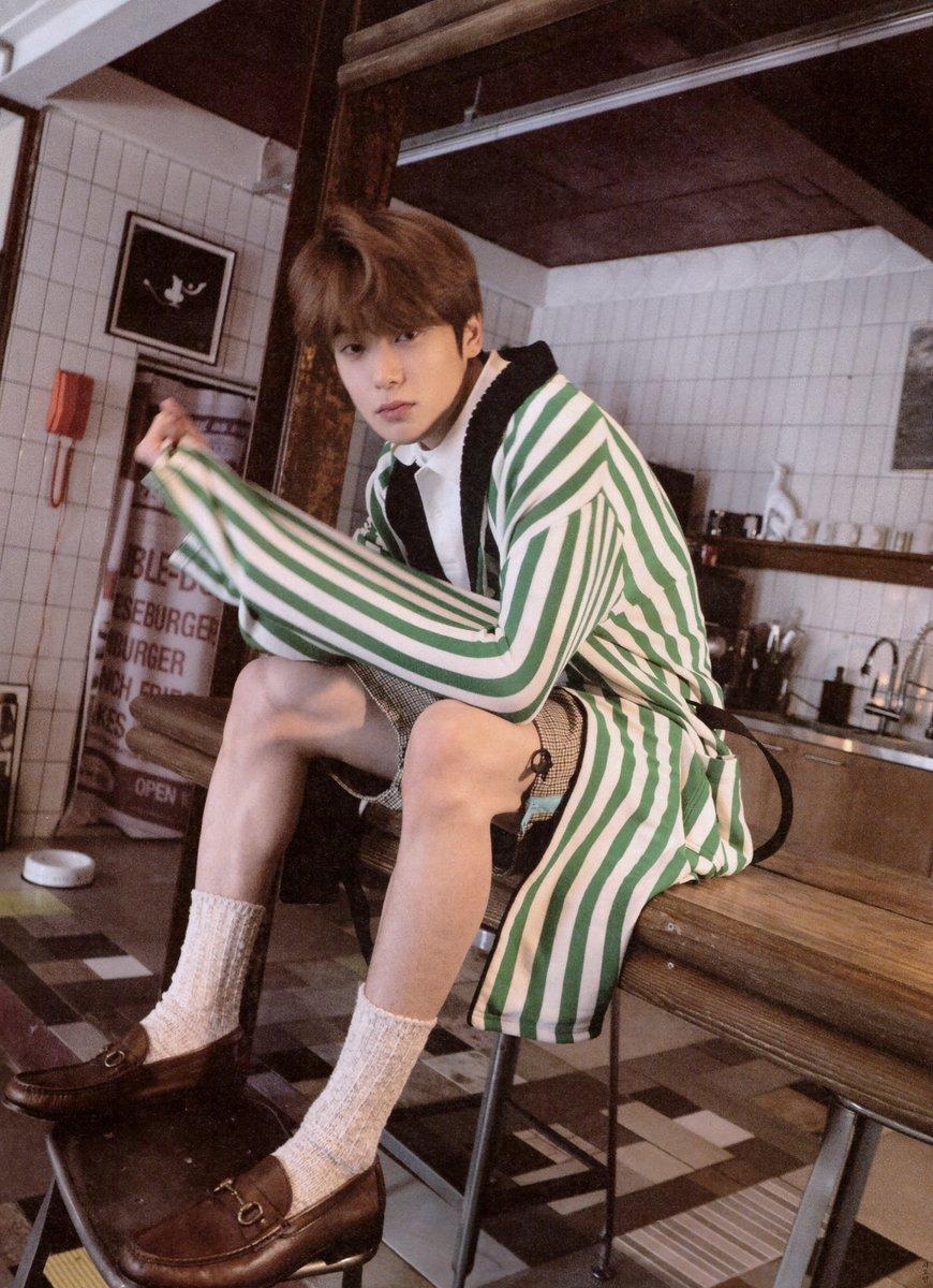 Koreative_INA's tweet photo. Bless your morning 🌞 dengan solo pictorial #Jaehyun @NCTsmtown untuk majalah #Grazia Korea April 2019. Selain menampilkan banyak foto, dalam artikel ini Jaehyun juga bercerita banyak hal tentang dirinya, dari mulai masa kecil, tur perdana NCT, hingga hobinya saat ini. #Koreative https://t.co/6qJHzJCyRl