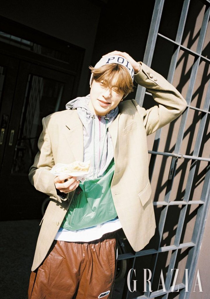 Koreative_INA's tweet photo. Bless your morning 🌞 dengan solo pictorial #Jaehyun @NCTsmtown untuk majalah #Grazia Korea April 2019. Selain menampilkan banyak foto, dalam artikel ini Jaehyun juga bercerita banyak hal tentang dirinya, dari mulai masa kecil, tur perdana NCT, hingga hobinya saat ini. #Koreative https://t.co/6qJHzJCyRl