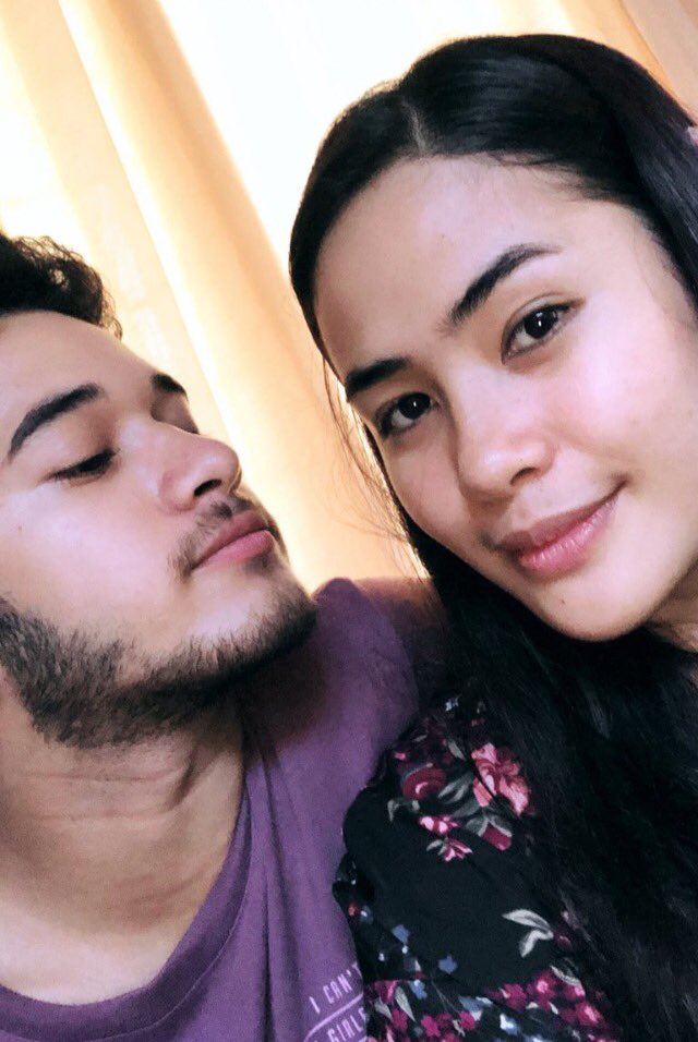 HessanieGlobal's tweet photo. Remeber this: The right person will never get tired of you. At ganun ang Hessanie because they are meant to be😍😘💛💛 @haniejarrar @justjessa00 #HessanieKeepers https://t.co/8jPn3El1Yp