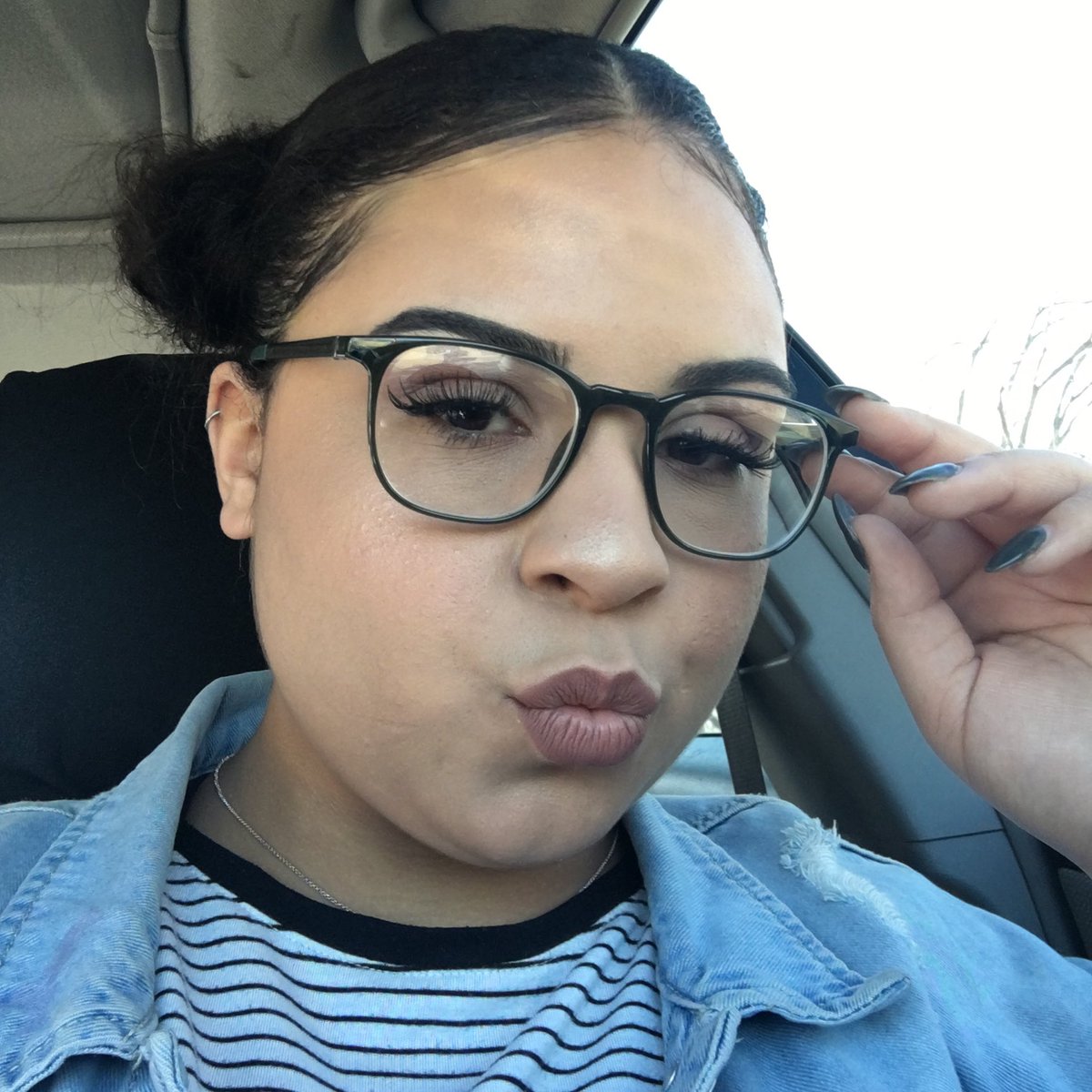 ClementBaby31's tweet photo. broo my lazy eye 🤦🏽‍♀️🤦🏽‍♀️ https://t.co/RsawlaRJVt