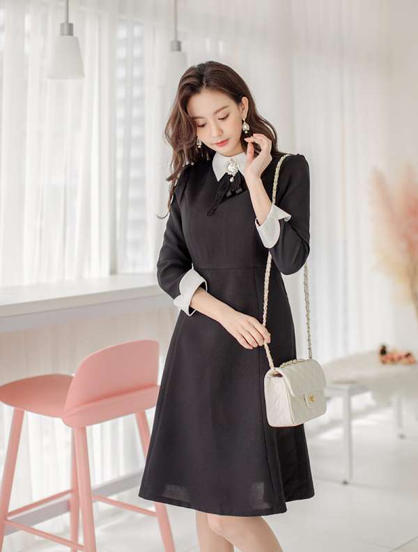 MUO13_Studios's tweet photo. Korean Brand : JStyleShop

JStyleShop-Collections
https://t.co/NC2GzoFuBv

MUO13 STUDIOS - Korean Brands Fashion Online Shop
https://t.co/lQ0F6UhYiT

@MUO13_STUDIOS #MUO13 #JStyleShop
#韓國熱銷品牌 
#韓國女裝
#上班款式 #休閒款式
#KoreanBrands
#Korea #Closet
 #CausalWear https://t.co/Dk0PrtRHLJ