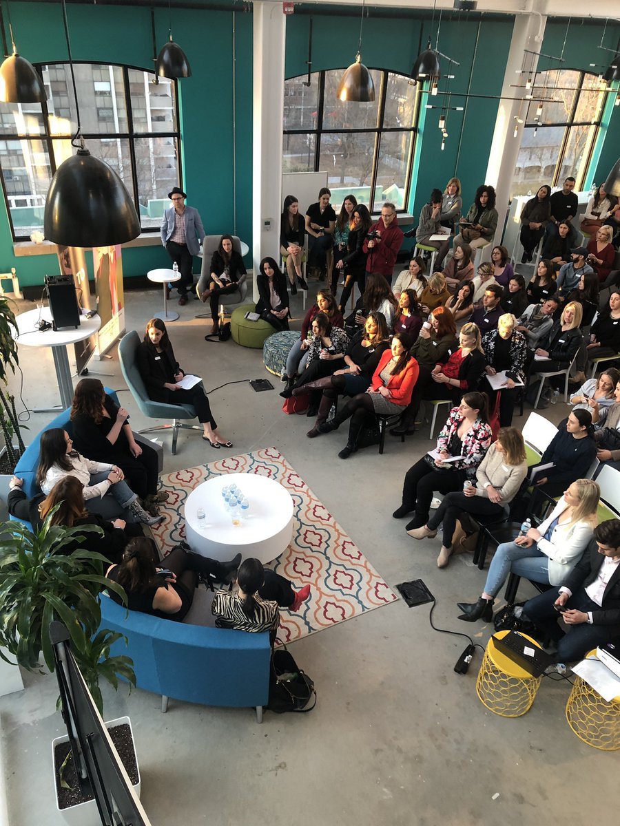 qnp's tweet photo. So much inspiration @investto x #loveanddividends tonight! Amazing to reconnect with @EarthKissesSky @CannabisAmnesty @melrollingstone @alisongordon @fireandflowerco @acronemm and more at #WomeninWeed 🔥 #cannabisact #C45 #topicals #cannabisamnesty #mmj #legalizedit #investto https://t.co/Faw17SndXM