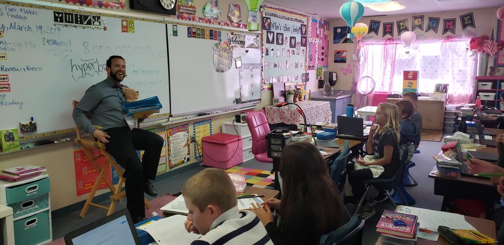 Grlgrdgate's tweet photo. Happy Birthday @tsschmidty! You are an amazing principal! #hvepride https://t.co/TVOC1VP8B4