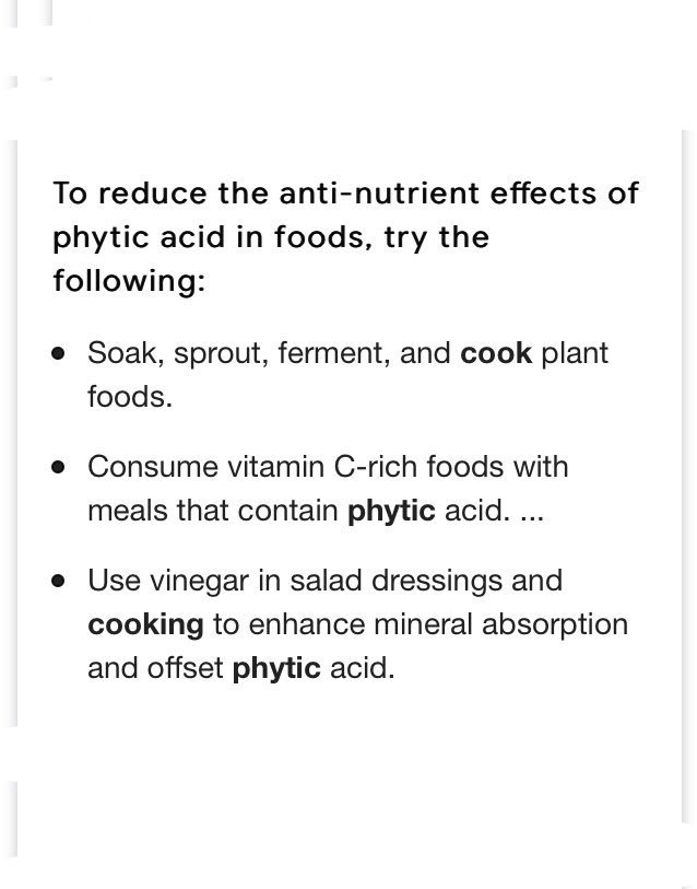 craftyvegangirl's tweet photo. @Rev0lvingDoor @ManStuff8 @GrahamCD62 @animal_leaks @KirstyManley @PlantDoctorMD They need to stop scare mongering about anti.nutrients. You just need to cook your beans, soak, or sprout them, no drama! Beans are healthy! #BeansNotBeef https://t.co/wuDIhRAGWo