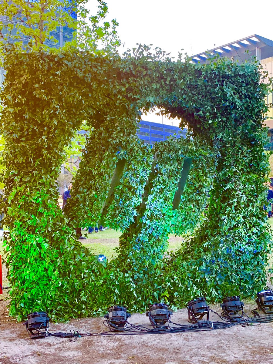 PhilippeGallina's tweet photo. Green hp #hpreinvent2019 https://t.co/UTsg4HgPEc