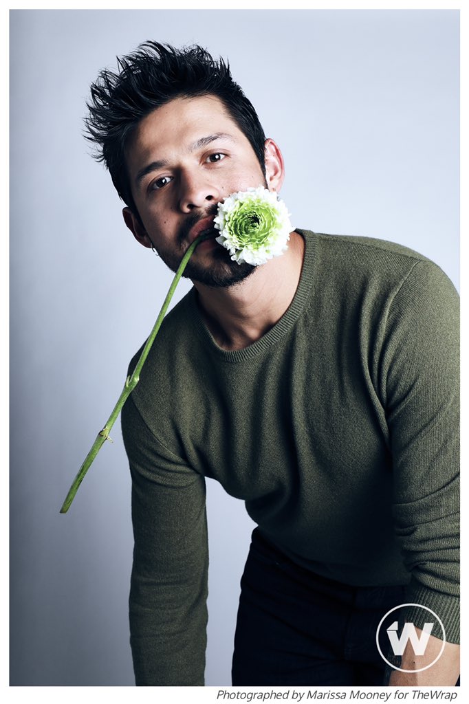 DavidCastanedaJ's tweet image. Here’s a shoot i did with flowers for @TheWrap
