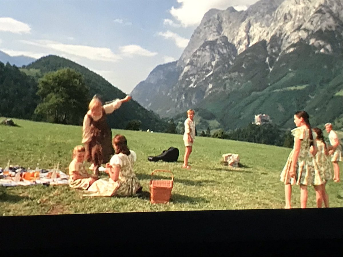 mrsshier_sstars's tweet photo. Teaching my S’s a scale song with the best music teacher ever.... Fraulein Maria! #DoADeer #ACFTmusic ❤️❤️ https://t.co/VgZeOfPV0W