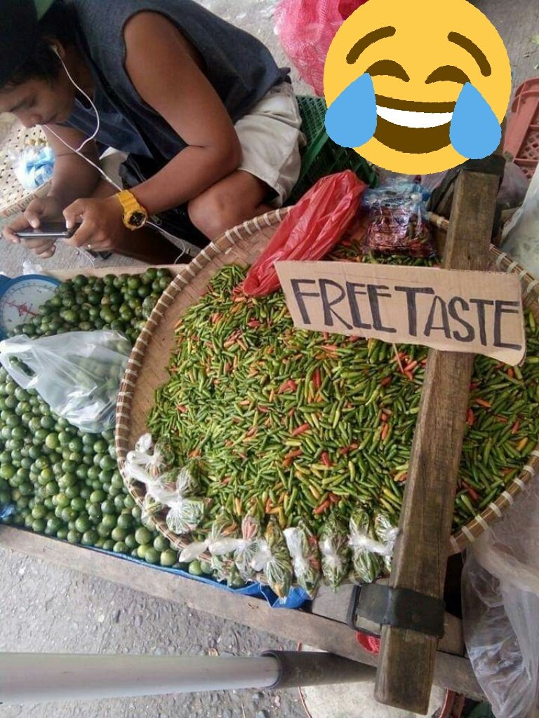 MGNaps05's tweet photo. #whowantsSome?
#freetaste
😂😂😂 https://t.co/7D5zAKr68Z
