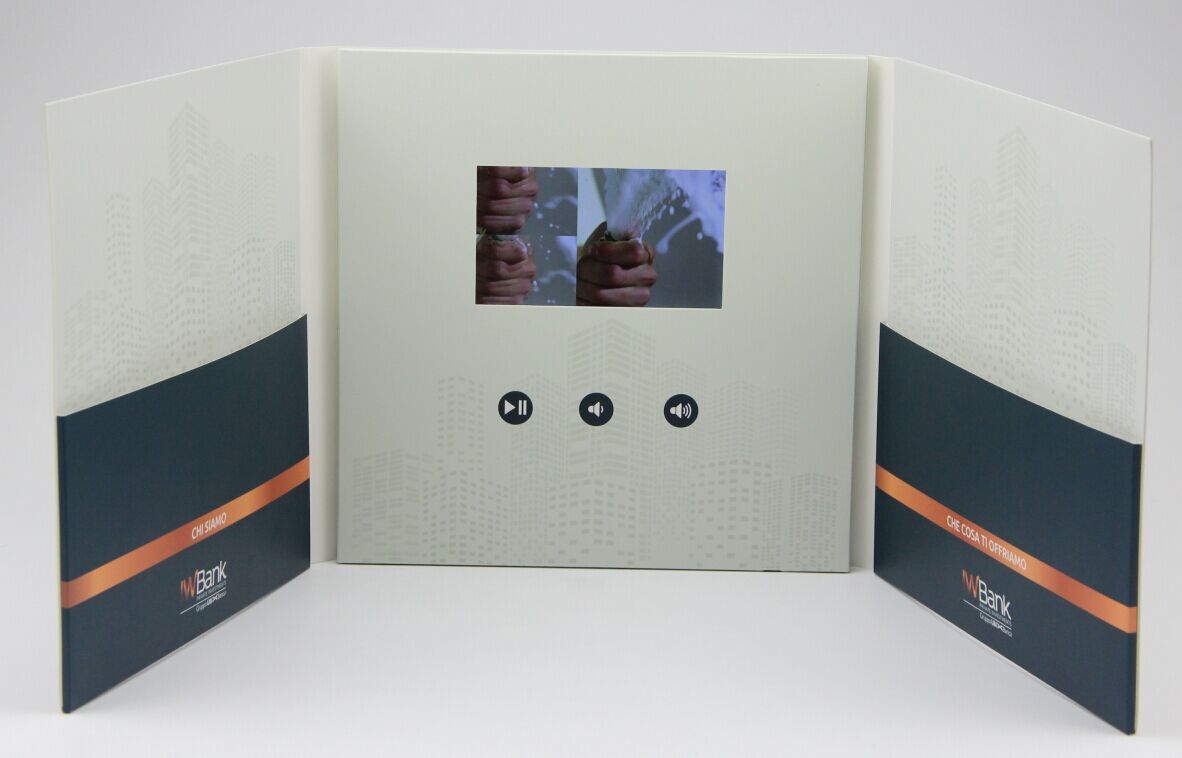 mocmmcom's tweet image. New #videobrochure with pocket. Actually double pockets/