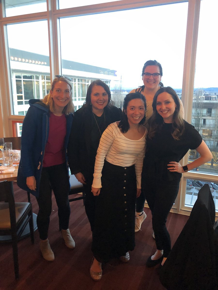 SegallKate's tweet photo. Seeing MICHELLE OBAMA tonight! 🌟#juniorleagueportland #IAmBecoming https://t.co/kIQDT1VoYl