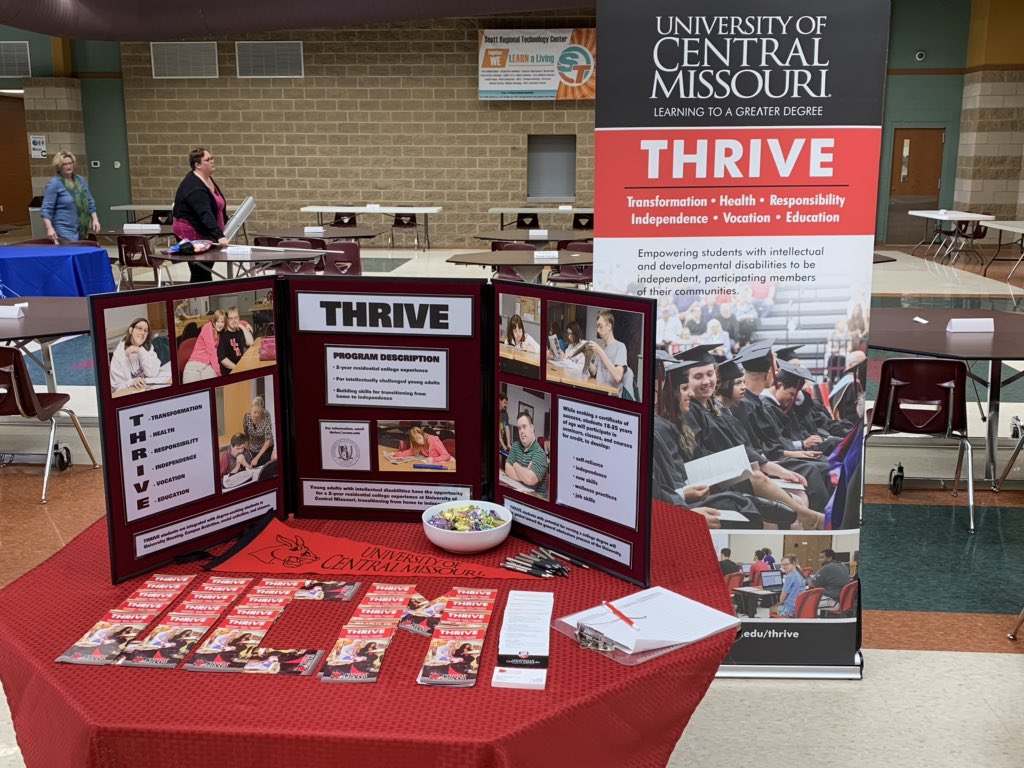 ThriveUCMO's tweet photo. THRIVE is set up and ready for The Transition and Resource Fair, in Barry and Lawrence County. https://t.co/Rre20f1VrO