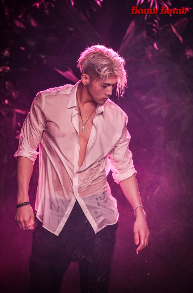 KoreanUpdates's tweet image. #KARD unveils individual teaser photos for their March 27 new single #Bomb_Bomb! #KoreanUpdates RZ