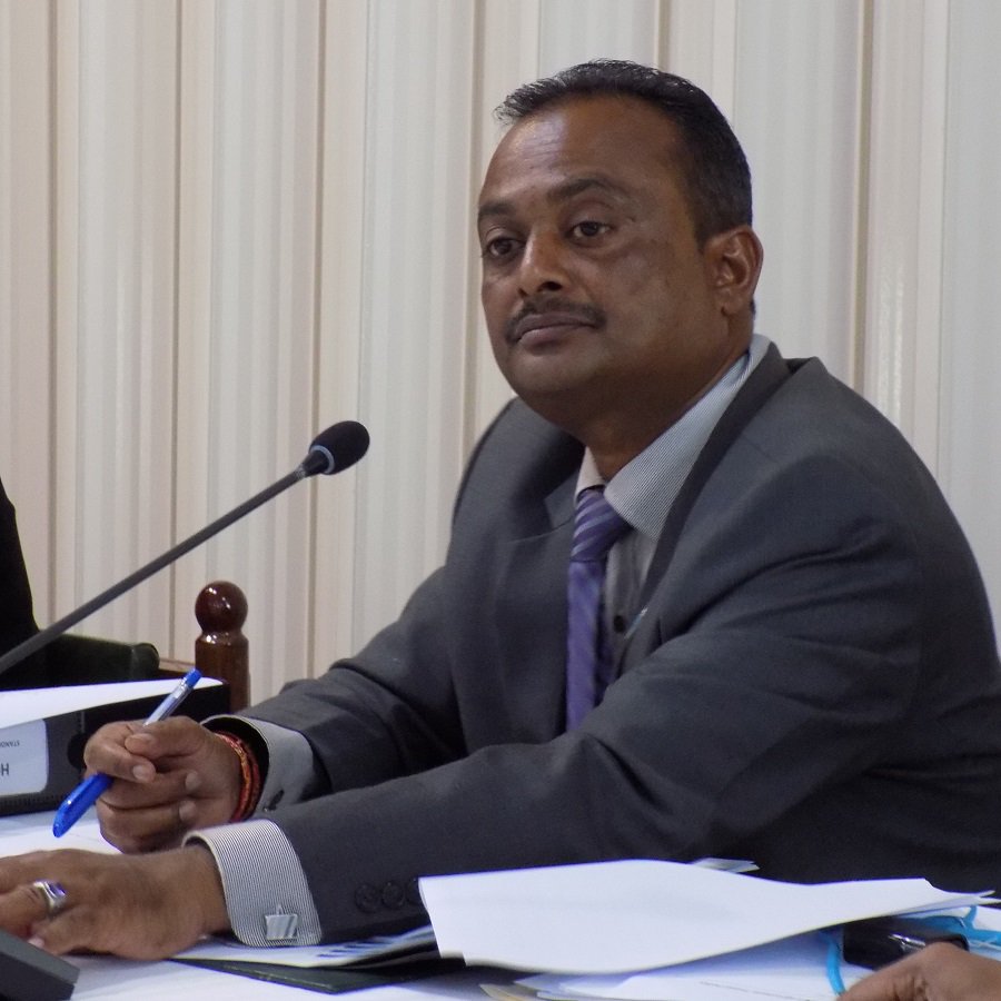 fijiparliament's tweet photo. Annual report submission by FBC to the Members of the Standing Committee on Economic Affairs.
#fbc2016-2017annualreportsubmission https://t.co/zsPcnBRGk0