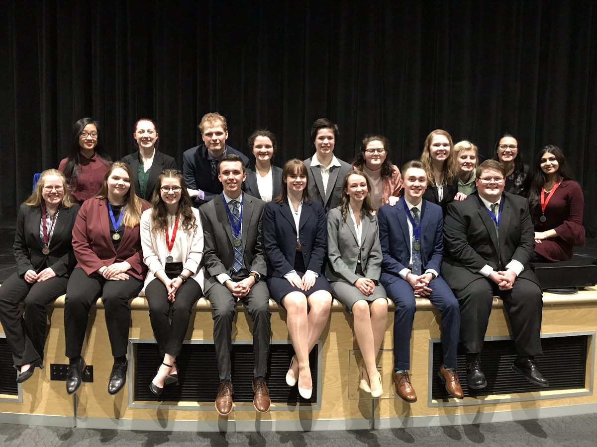andhsspeech's tweet photo. So proud of all these Huskies for a great showing at Sections. Congratulations to the State Qualifiers! https://t.co/cjzgVd0UIx
