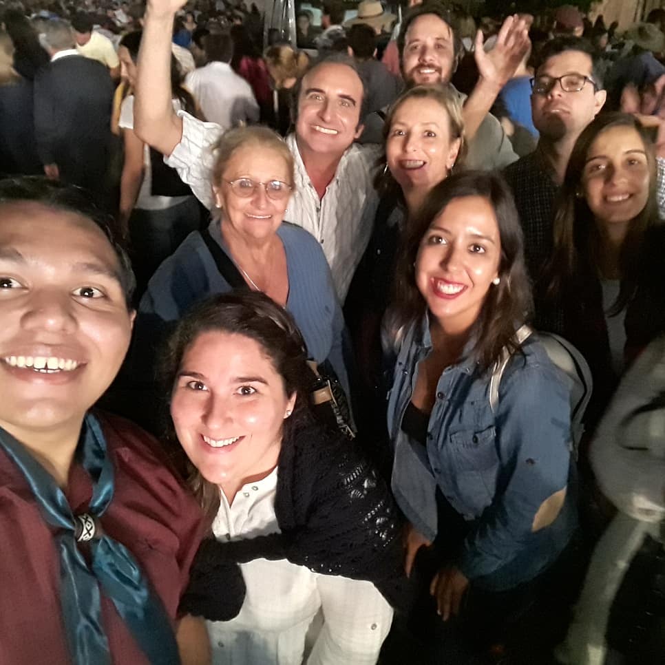 FelipeN12_08's tweet photo. 😍😍

Amigos... 😍 https://t.co/e29EhYrFY6