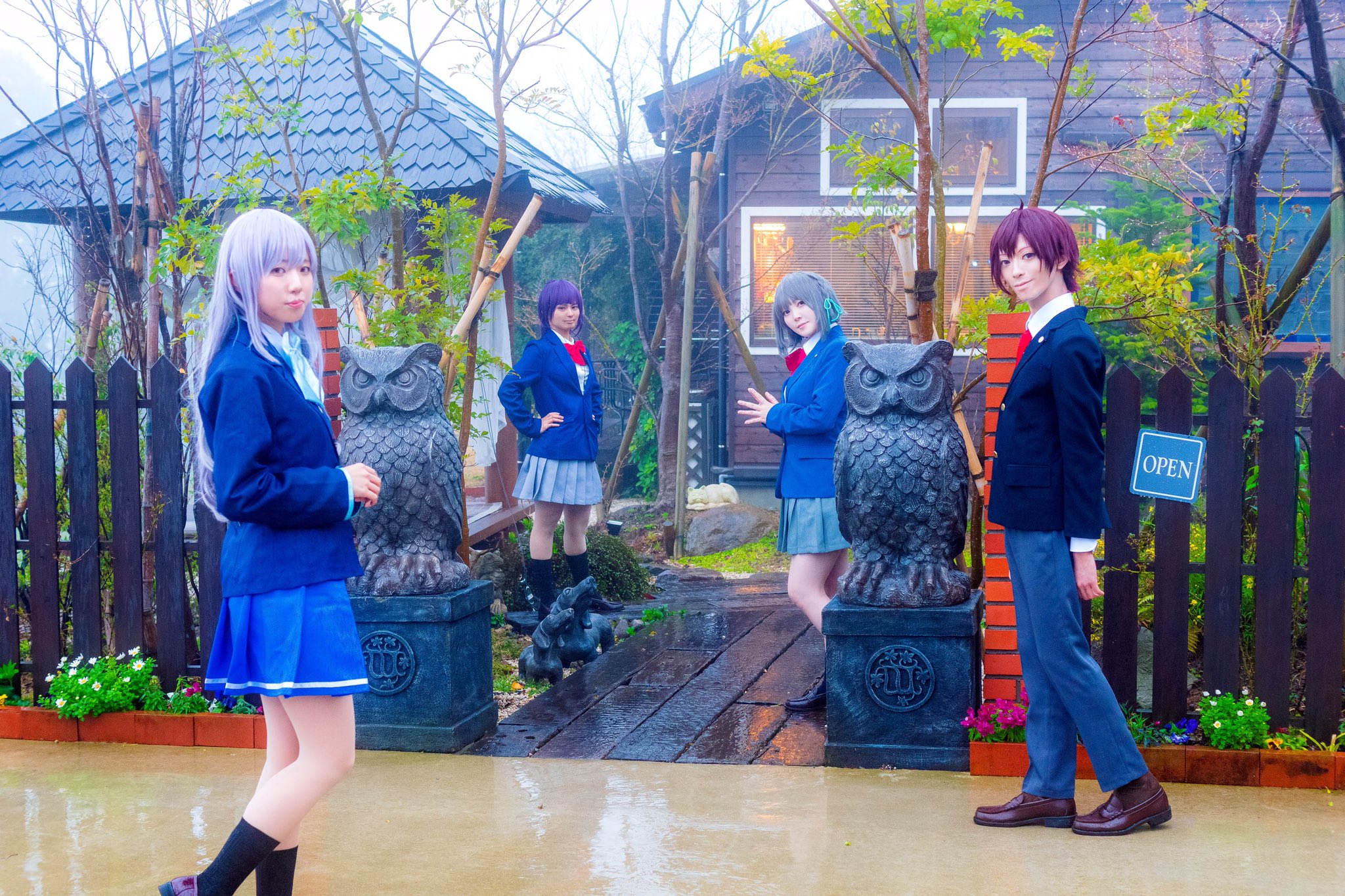 森の魔女カフェ 現実の世界の魔女カフェがアニメの世界と初対面 生のレイヤーさんは初めて見たので終始ドキドキでした 当日はあいにくの雨だったのですが 霧がいい感じに雰囲気出してますね またぜひ遊びに来てください 森の魔女カフェ 色づく 森の魔女カフェ 現実の世界の魔女カフェがアニメの世界と初対面 生のレイヤーさんは初めて見たので終始ドキドキでした 当日はあいにくの雨だったのですが 霧がいい感じに雰囲気出してますね またぜひ遊びに来てください 森の魔女カフェ 色づく