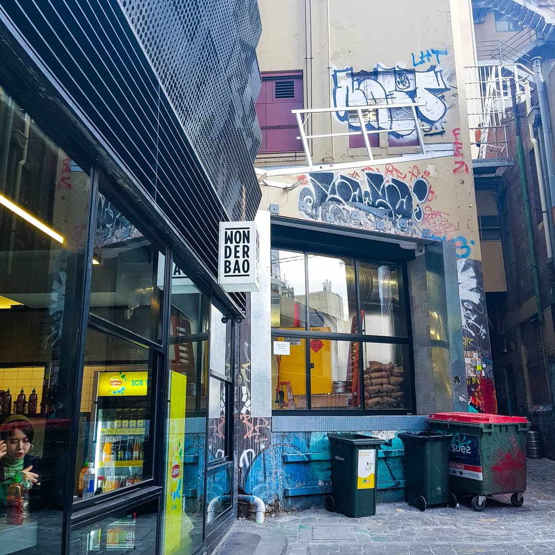 Quaffables's tweet image. Food porn Alert!

If you&apos;re ever at a loss as to what to snack on in Melbourne, you owe it to yourself to check out @Wonderbao_ 

Fresh and authentic Bao and Gua Bao with a modern twist... Its a Melbourne must eat
#Quaffables #WonderBao #FoodPorn #GoodEats #Bao #FoodOClock #Quaff