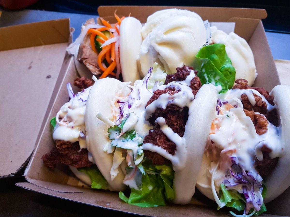 Quaffables's tweet image. Food porn Alert!

If you&apos;re ever at a loss as to what to snack on in Melbourne, you owe it to yourself to check out @Wonderbao_ 

Fresh and authentic Bao and Gua Bao with a modern twist... Its a Melbourne must eat
#Quaffables #WonderBao #FoodPorn #GoodEats #Bao #FoodOClock #Quaff