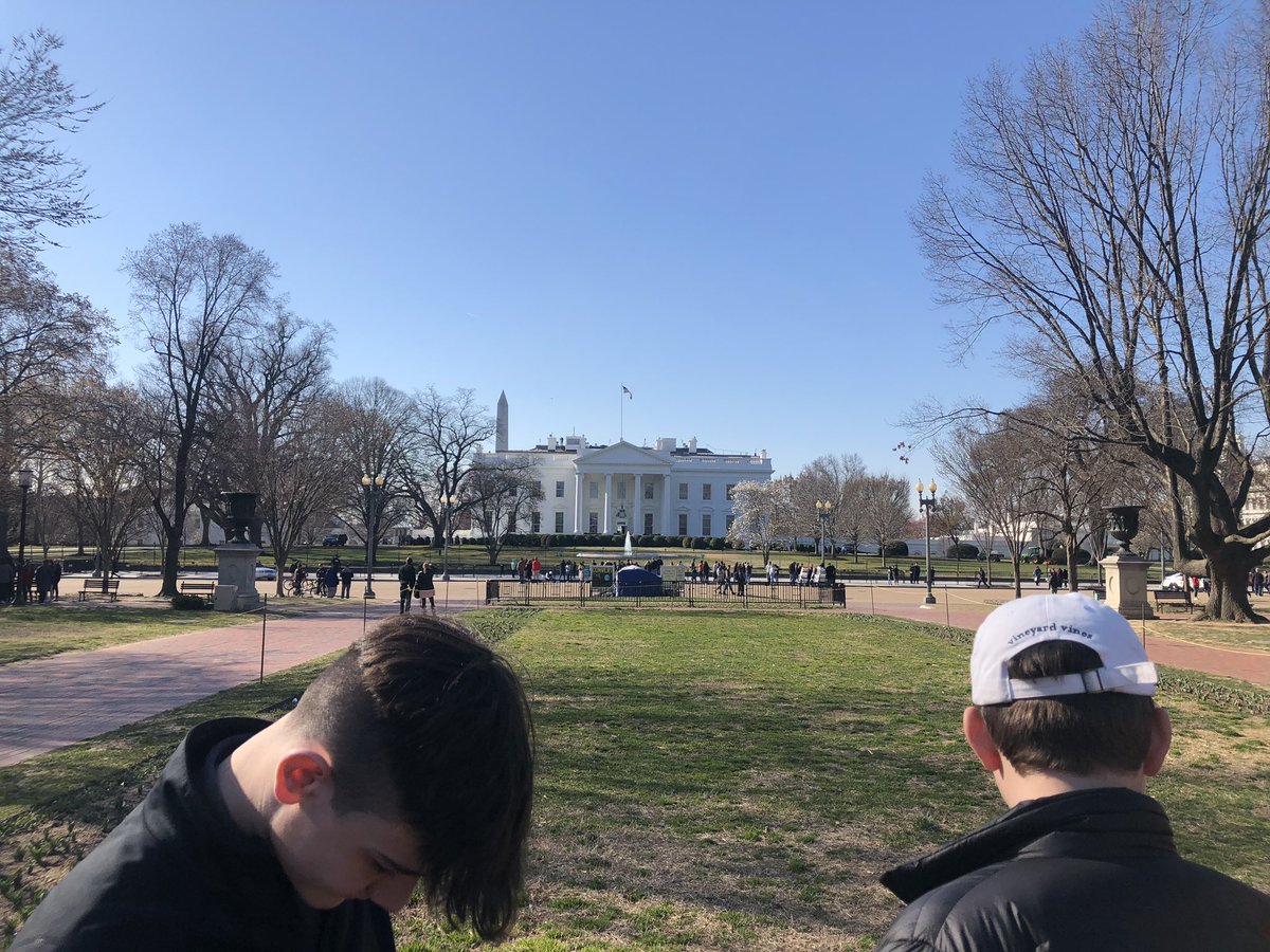 thysell's tweet image. Liberty students visit the White House