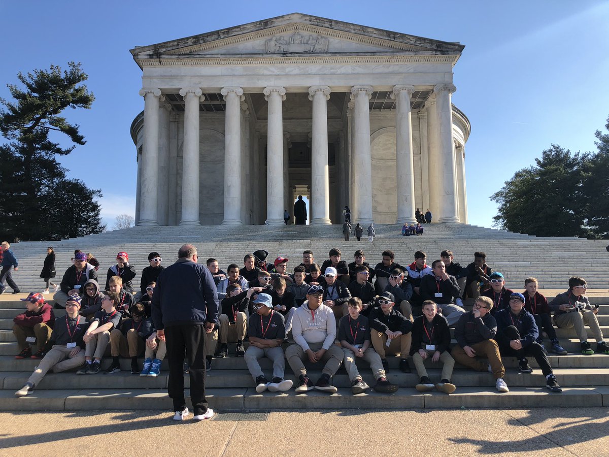 thysell's tweet image. Beautiful afternoon to tour the Jefferson, FDR and MLK memorials #ncsdc2019