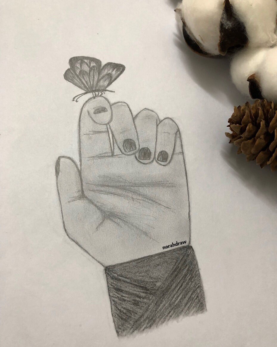 norahdraw's tweet photo. @Ch_Painters @D3martdraw @_art2 @SketchEgy @ArtFn3 @art_forus 
#رتويت #لايك #رسمتي #رسمتي_الجديده #رسامين #دعم_الرسامين #رسمات #ابداع #drawing #draw #art #artist #artists https://t.co/b1kL2XaPOS