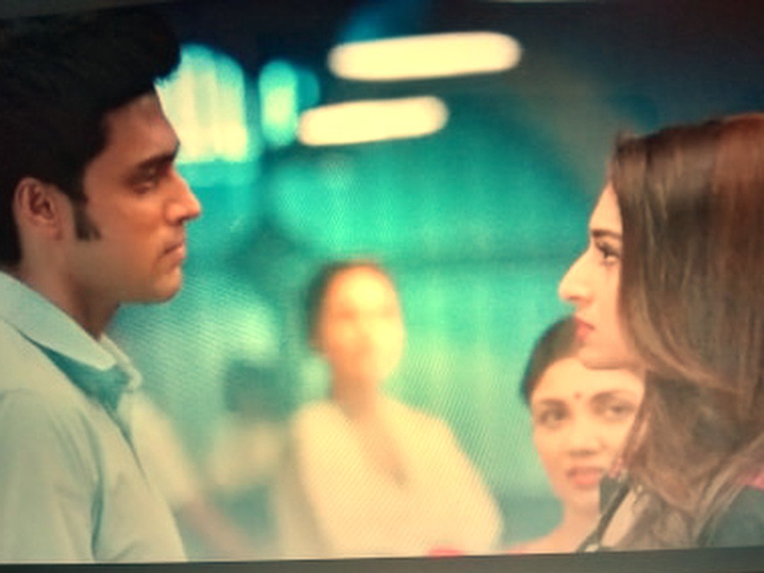 leena_chowdhury's tweet image. Wow!!Anurag:#CommittedForLife Mein wada karta hu mere dil mein Prerna ke lava aur koi Aurat nehi hein,aur nahi hogi (Anurag ki dil ki khawaish puri huyi)👏😍 

#AnuragBasu #PrernaSharmaBasu #ParthSamthaan #EricaFernandes #KasautiiZindagiiKay #KasautiiZindagiiKay2