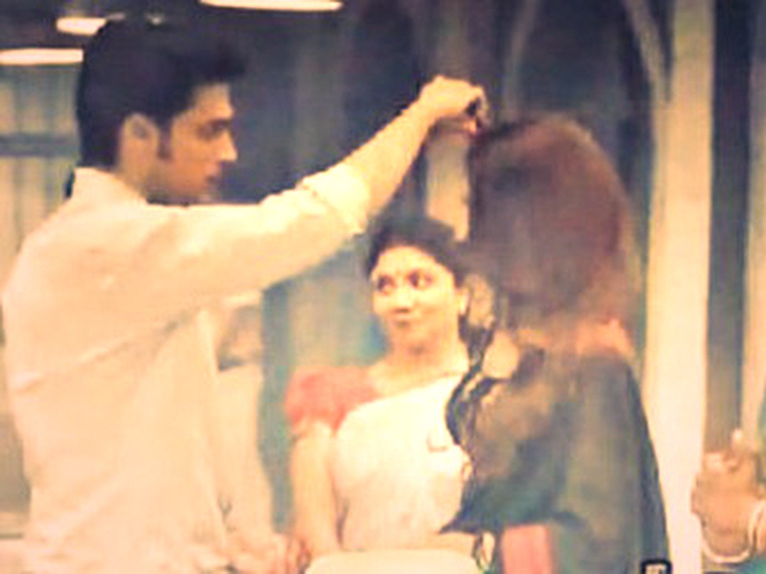 leena_chowdhury's tweet image. Wow!!Anurag:#CommittedForLife Mein wada karta hu mere dil mein Prerna ke lava aur koi Aurat nehi hein,aur nahi hogi (Anurag ki dil ki khawaish puri huyi)👏😍 

#AnuragBasu #PrernaSharmaBasu #ParthSamthaan #EricaFernandes #KasautiiZindagiiKay #KasautiiZindagiiKay2