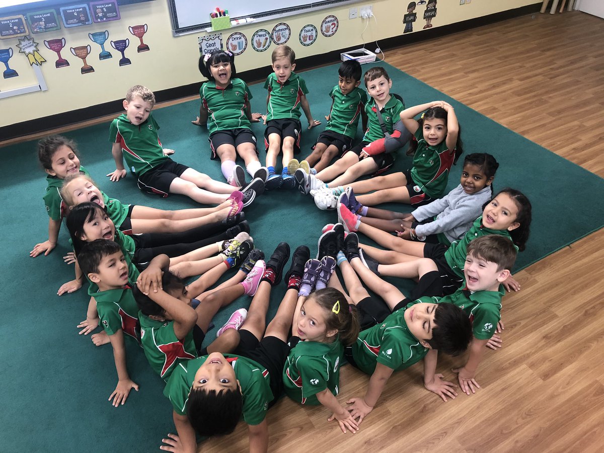 This is our Happy Feet in KG2! #DIABKG2
<a href="/KHDA/">KHDA | هيئة المعرفة والتنمية البشرية بدبي</a>
#InternationalDayofHappiness
#truecolours
#DIABHappy