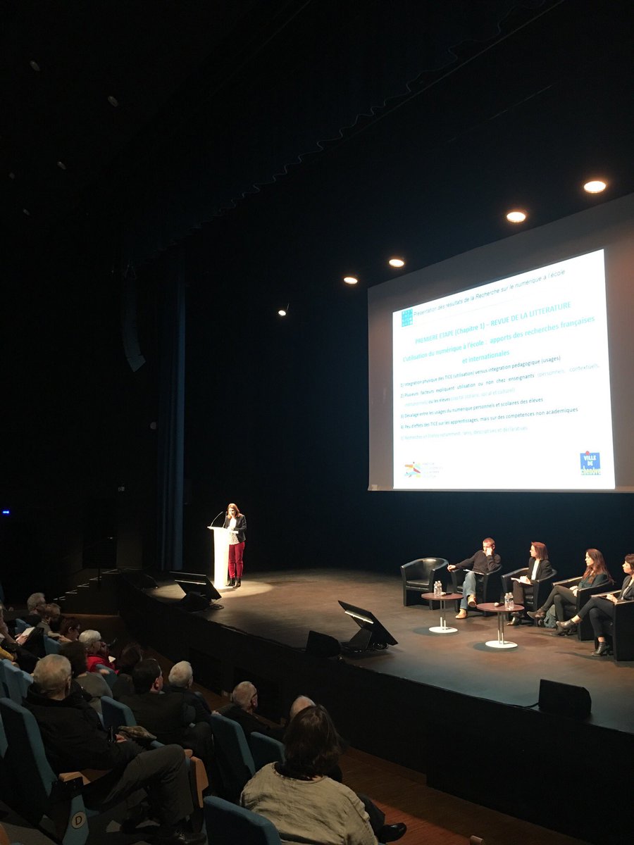 Présentation des résultats de la recherche sur les effets des outils numériques sur les apprentissages et la réussite scolaire, par l'équipe de chercheurs de l’@univbourgogne et du <a href="/CNRS/">CNRS 🌍</a> ayant réalisé cette enquête.
