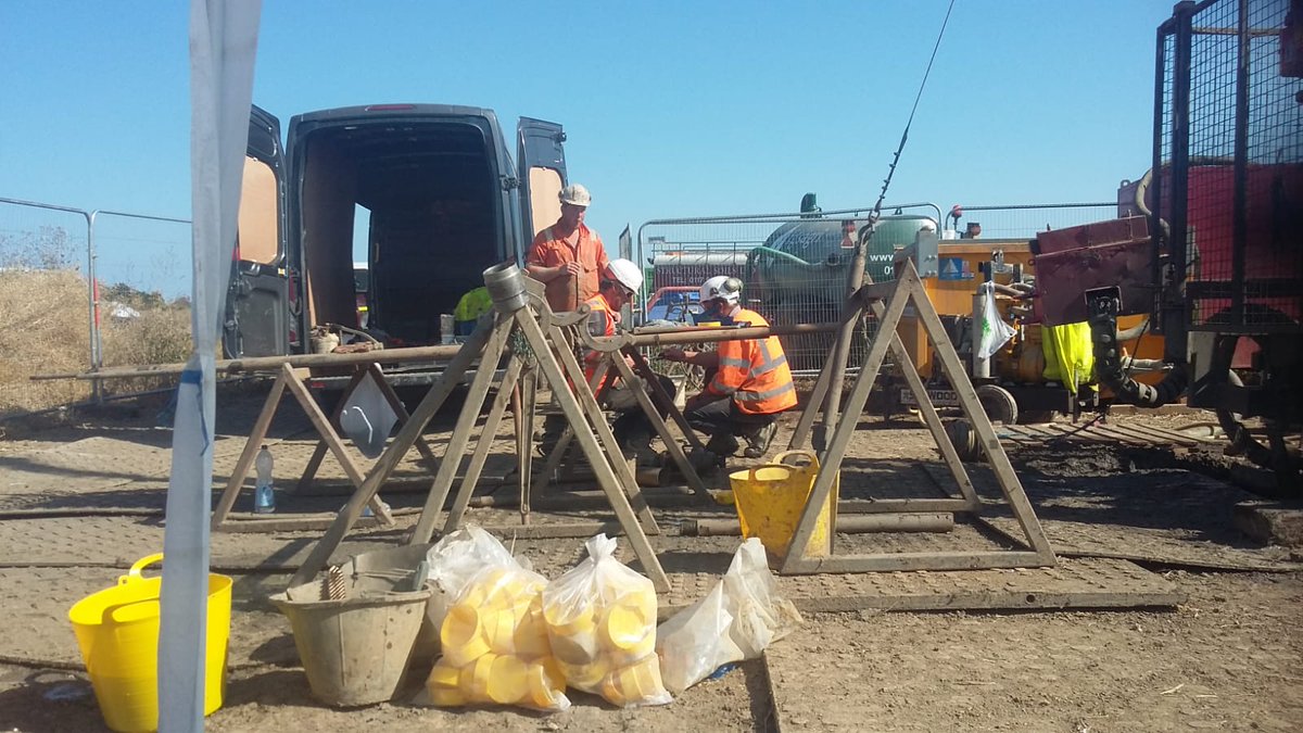 InSituSI's tweet photo. Our self boring pressuremeter (SBP) working on a site in the South of England #InSituSI #SBP #pressuremetertesting #pressuremeter https://t.co/475jNgyN3i