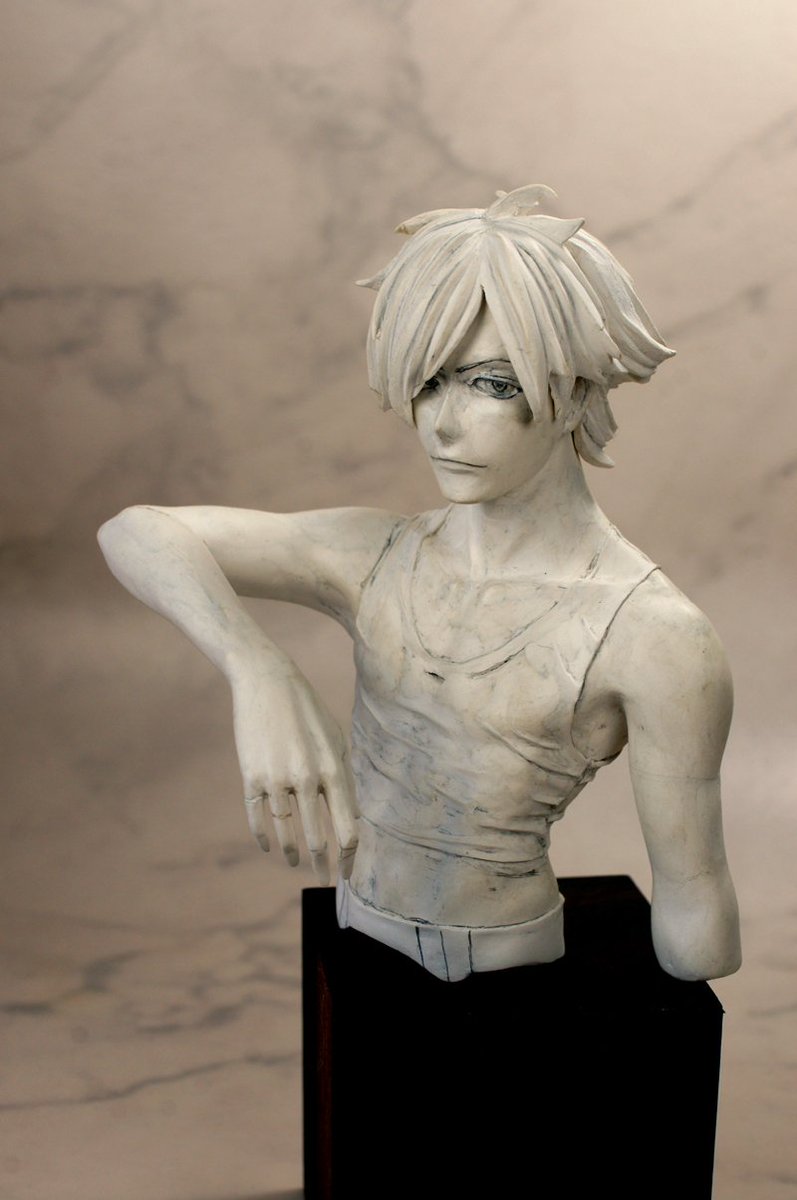 （フィギュア作りかけ画像）ロビン原型、インナー状態まで出来ました。もっと磨きこまないといけないけれど、この上に革鎧を作るので、そっちの作業を進めるよ～～。
髪の毛がいくつか気になるのと、右腕のアームカバーみたいなのも作らないとだよ。