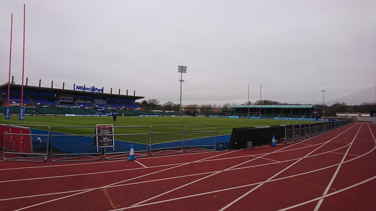 BSC_Computing's tweet photo. @barnetsouthgate staff development day @AllianzPark. Home of the Saracens. Now... who brought a ball? #BSCSDD #bepartofourstory #geoffpetty https://t.co/15VwoTQMGE