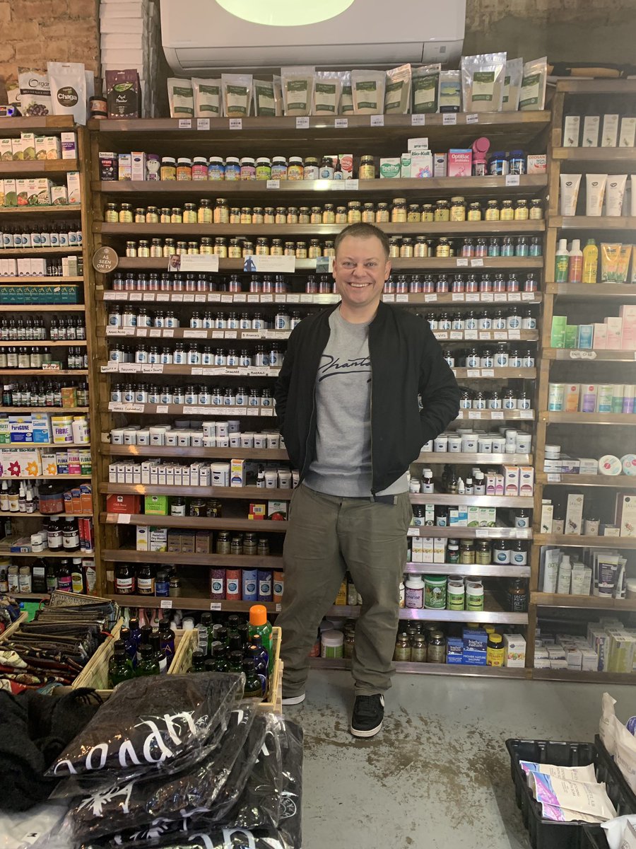 RalphusMoorus's tweet image. Thank you @erolalkan for the @phantasysound sweater! And to Stella at @hackneyfresh for taking the best pictures. Another busy day ahead.