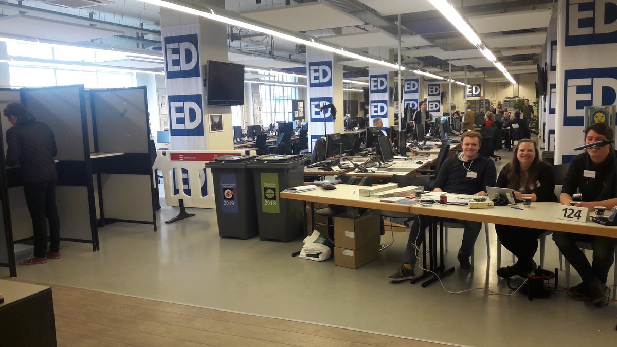 Stemmen wordt nu wel heel makkelijk gemaakt. #hetstembureaukomtnaarjetoe