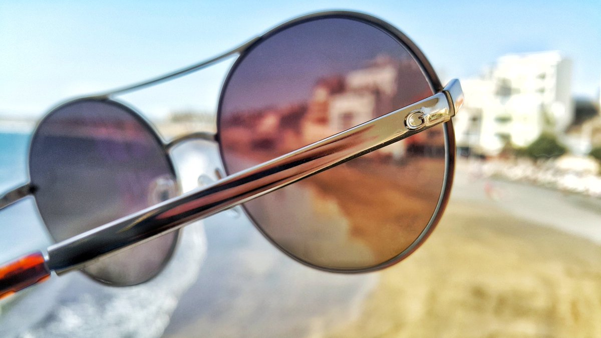 Optimil_oficial's tweet photo. Comienza el #DíaDeLaFelicidad con la imagen que más #EnergíaPositiva ha dejado en tus retinas.

Piensa en positivo... ¡y mira con #optimismo! 😊

#Optimil #EyesWear https://t.co/pDsdTzxzpx
