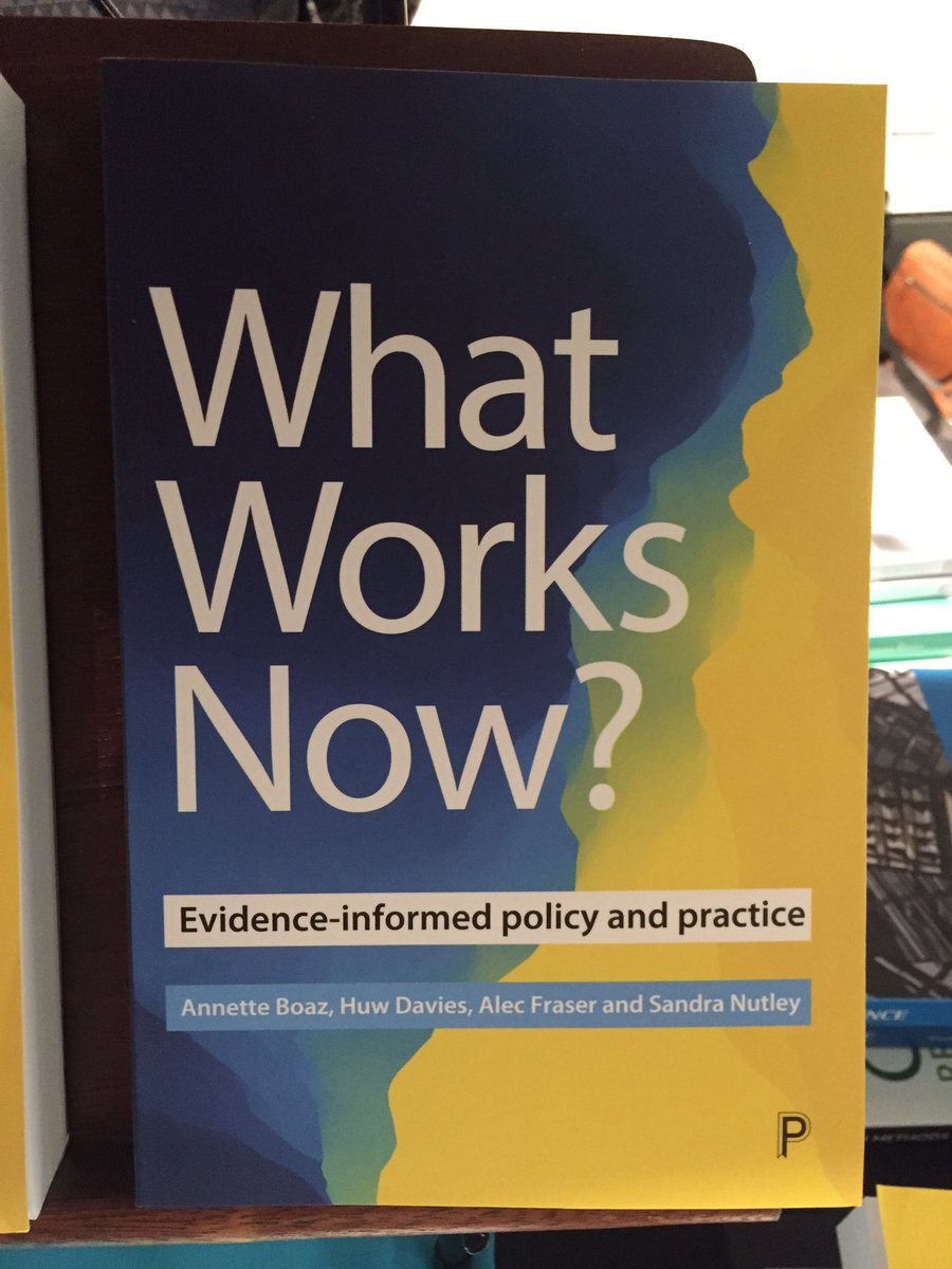 UKKMbF's tweet image. Excited to be hosting one of the first outings of #whatworksnow and to see it in the flesh! Congratulations to @AnnetteBoaz Huw Davies Alec Fraser and Sandra Nutley