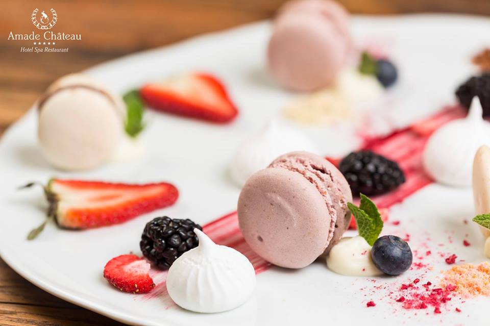 hotelamade's tweet photo. Happy International Macaron Day! 😍
In honour of the international day of macaron, we offer our colourful macarons for dessert.

Do you love these tiny colorful desserts?

https://t.co/soz3uc9scV https://t.co/eLWii78qrj